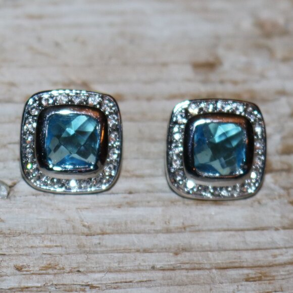 Designer Like DY Square Blue Stone w Crystals Stud Earrings NEW! - Picture 1 of 3